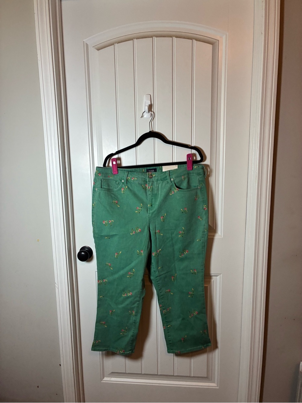 NYDJ Green Cropped Embroidered Floral Jeans